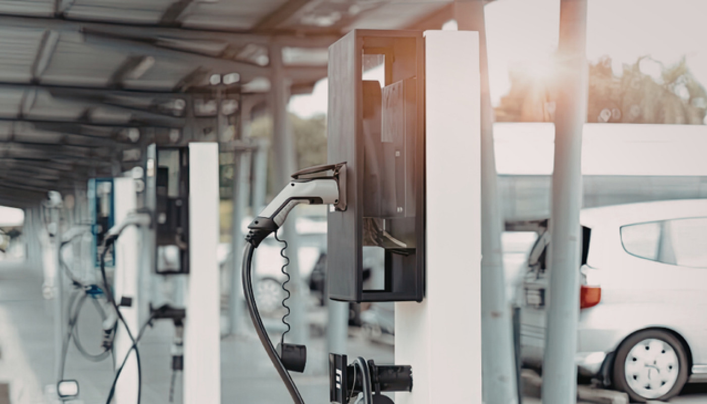 Bornes de recharge en entreprise : l'installateur WAG France accompagne les professionnels sarthois